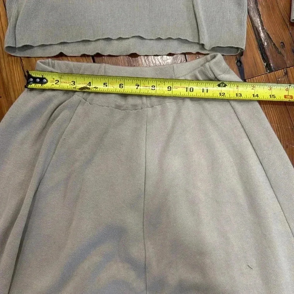 Joan Vass USA tan cream 100% cotton sweater and skirt set size small/medium - Picture 4 of 9